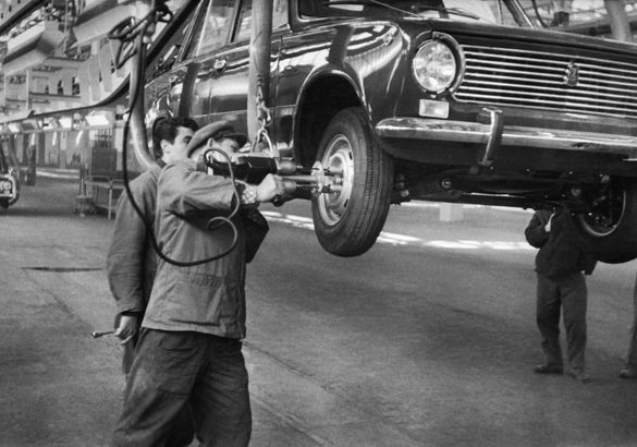 АвтоВАЗ отметит 60-летие в конце июля