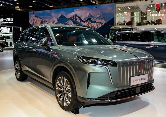Названа дата выхода Hongqi HS6 в России