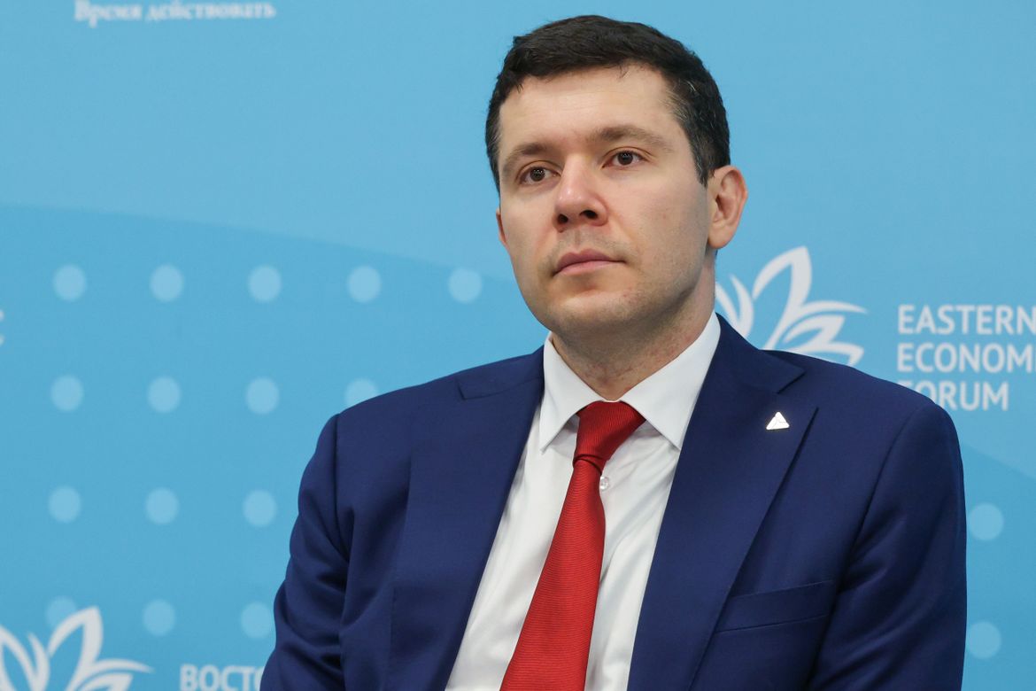 Кто владеет и кто помогает автопрому России: 13 автозаводов, о которых на ВЭФ говорил А.Алиханов
