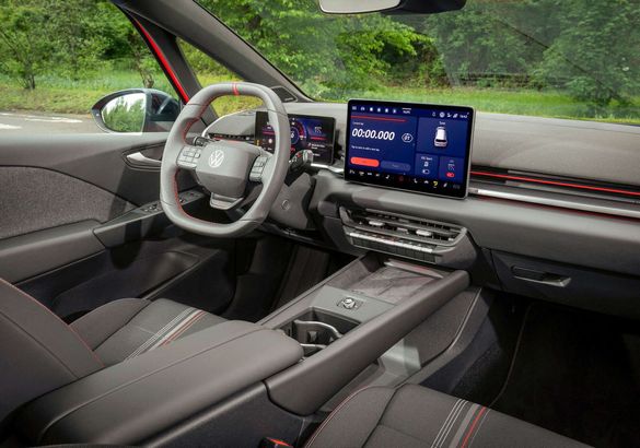 Volkswagen показал самый мощный GTI за 50 лет