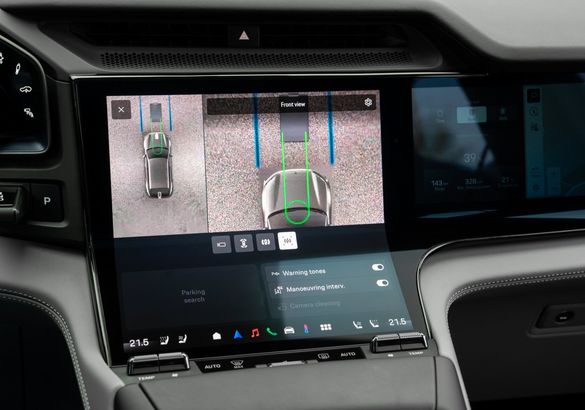 Cayenne Electric обзавелся электродверями и беспроводной зарядкой