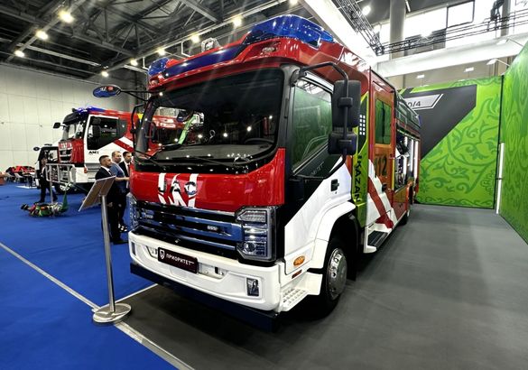 JAC показала первый спасательный комплекс для нефтеразливов
