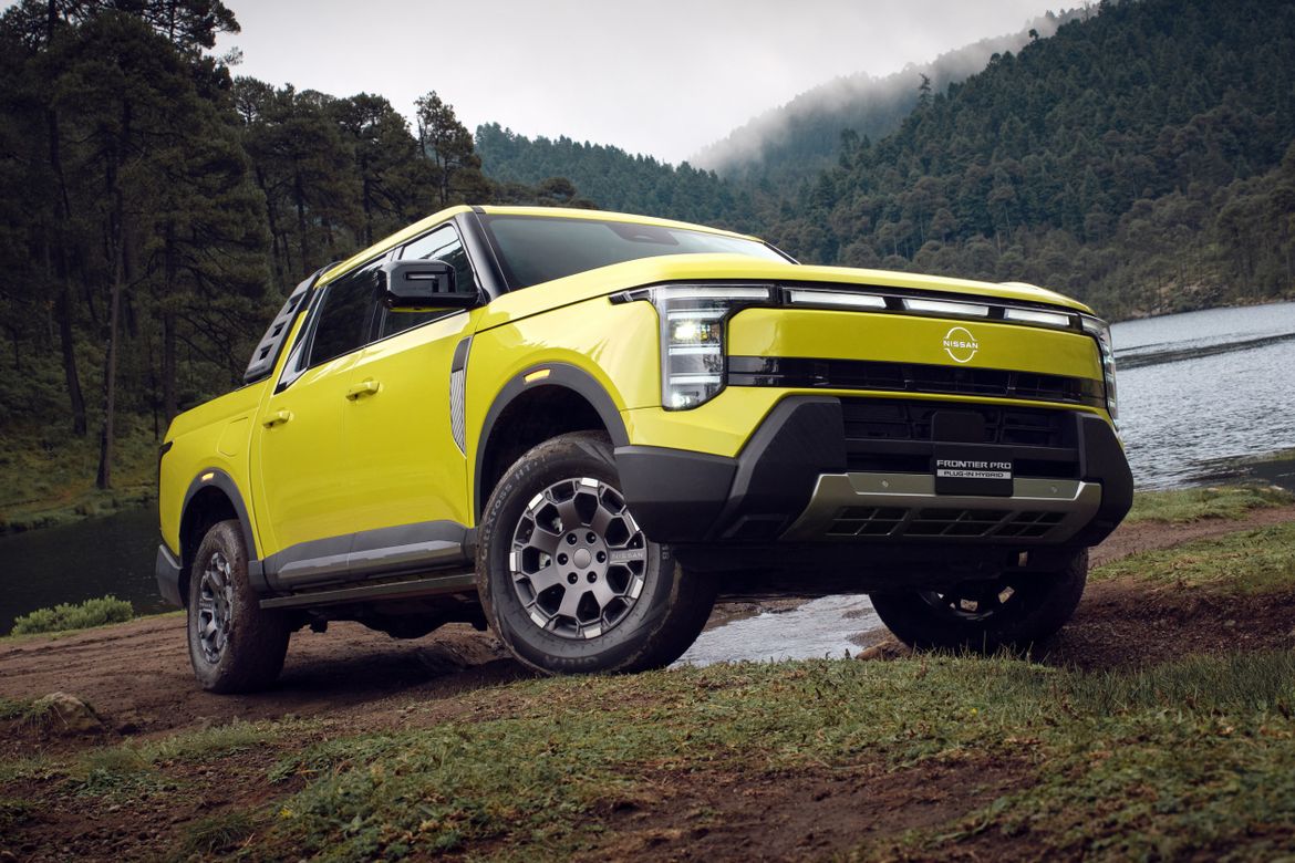 Nissan впервые выводит на мировой рынок пикап из Китая