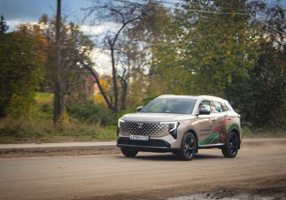 Тест-драйв Changan UNI-S: очень полезный центнер, или ищем смысл в полном приводе