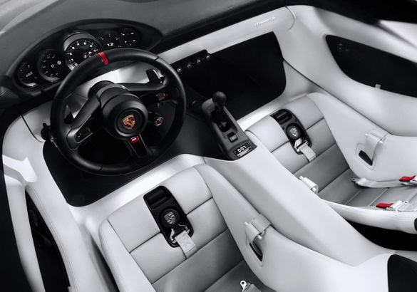 Porsche показала концепт Mission S и анонсировала суперкар