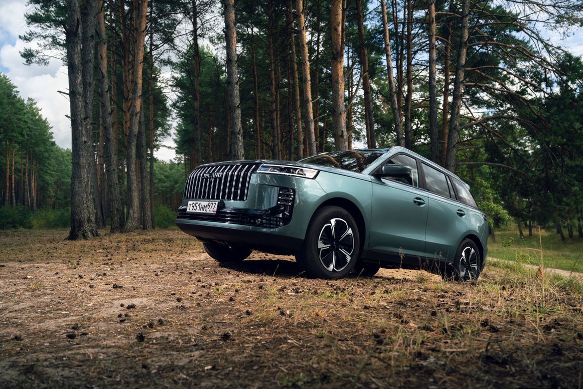 Кроссовер J6 AWD стал юбилейным для Jeland