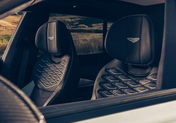 Bentley представила спецверсию Torcal First Edition