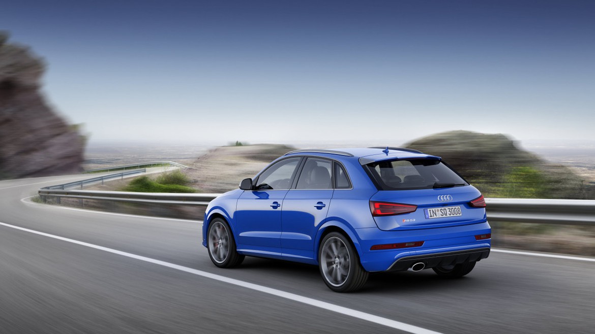 В Audi добавили мощности кроссоверу RS Q3