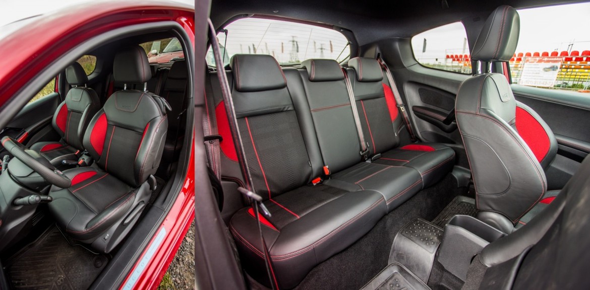 Тест-драйв Peugeot 208 GTi vs Mini Cooper S: ангельские чертенята