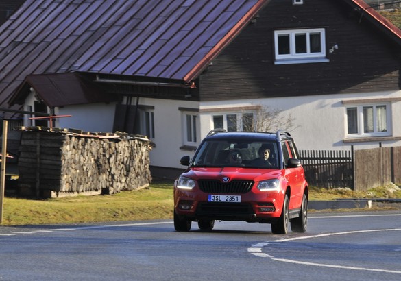 Тест-драйв: по новогодней Чехии на Skoda Yeti Monte Carlo