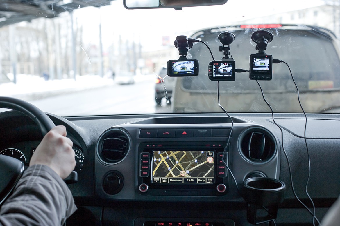 Тест видеорегистраторов Inspector Bora, Intego Kite и Prestige AV-710
