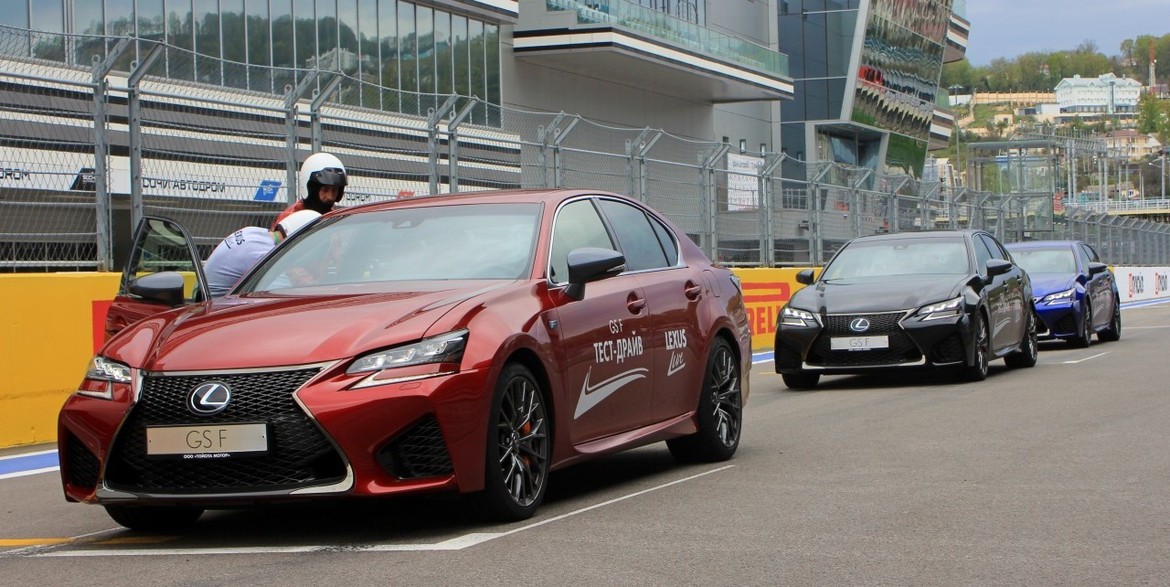 Тест-драйв Lexus RX350, LX450d, GS F и RC F: правило четырех L