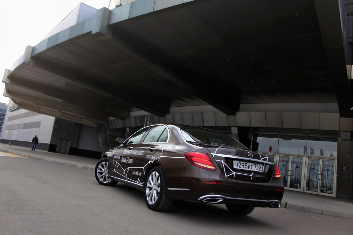 Mercedes показал в России новый E-Class