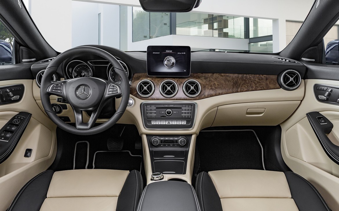 Обновленный Mercedes CLA получил российский ценник