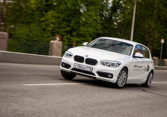 Тест-драйв Mini Clubman S и BMW 118i: не жалейте денег