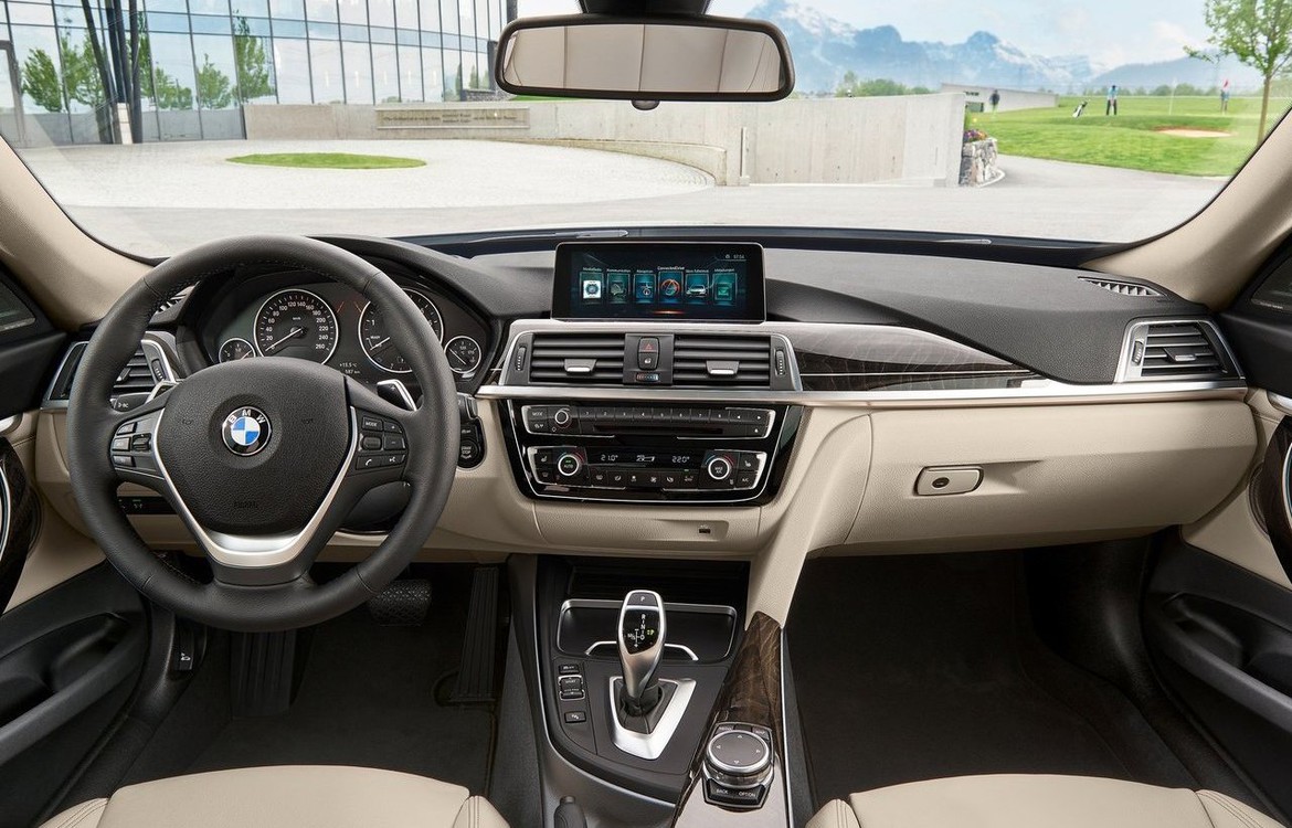 Обновленный BMW 3 GT появится в России в августе