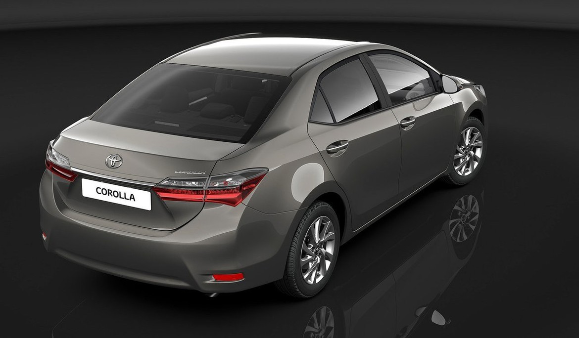 Toyota рассекретила обновленную Corolla
