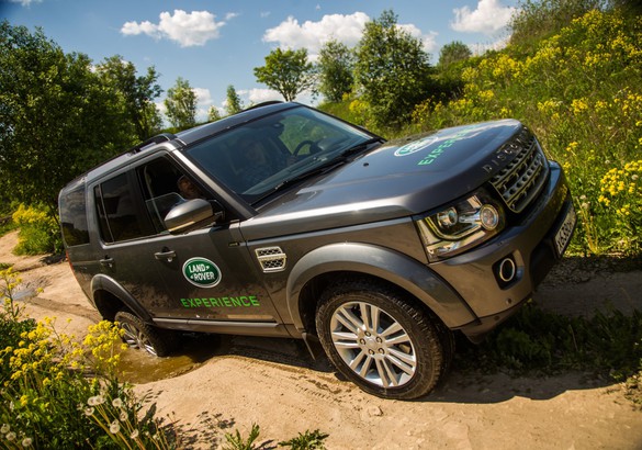 Погружение в мир Land Rover: новый формат привлечения клиентов