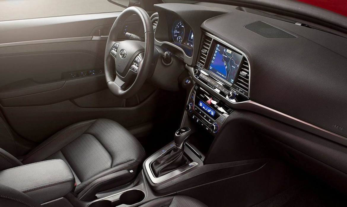 Hyundai представил в России новую Elantra