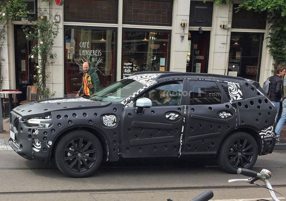 Volvo тестирует новый XC60
