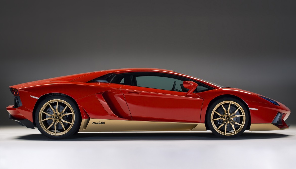 Lamborghini выпустил спецверсию Aventador