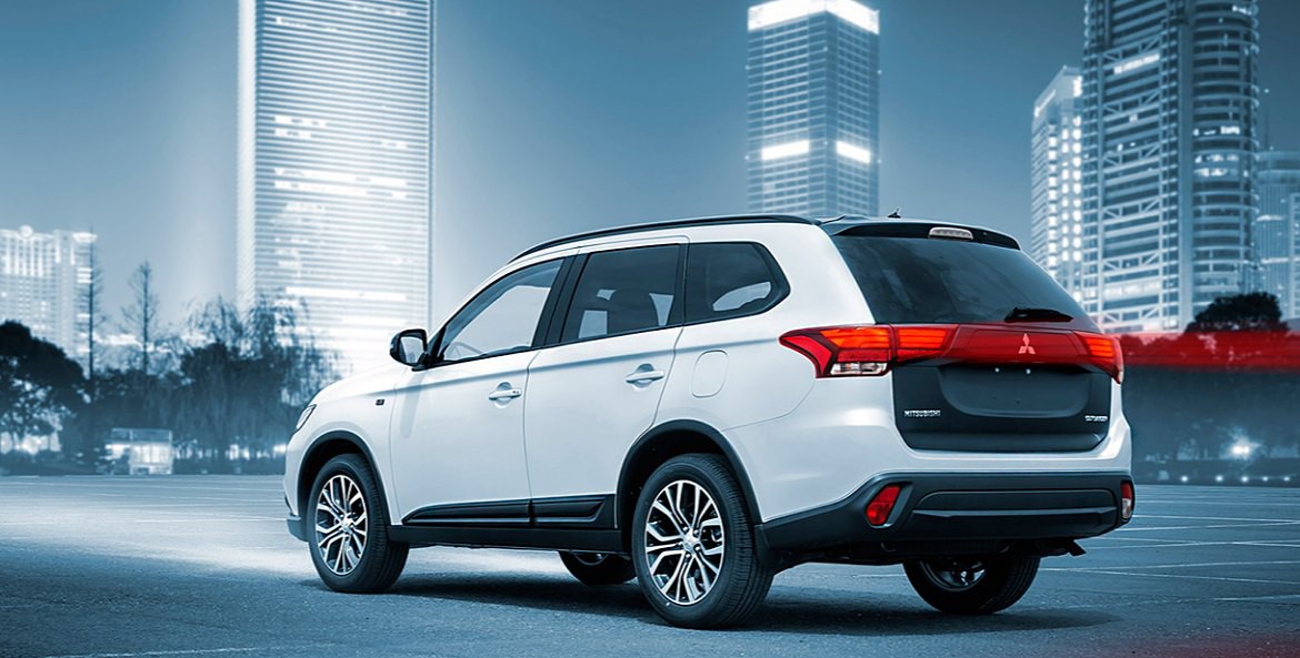 Mitsubishi Outlander получил юбилейную спецверсию