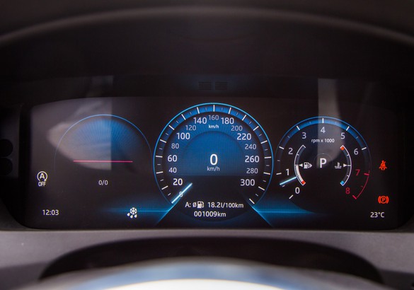 Тест-драйв Jaguar F-Pace: статус — желаем