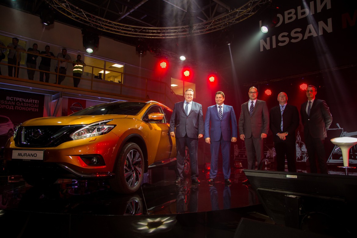 Nissan рассекретил комплектации нового Murano