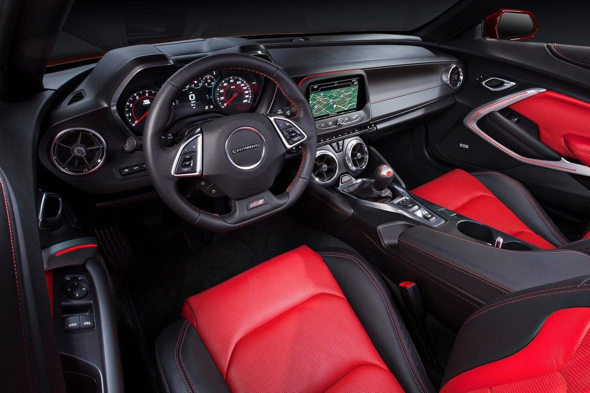 Новый Chevrolet Camaro доехал до России без моторов V6 и V8