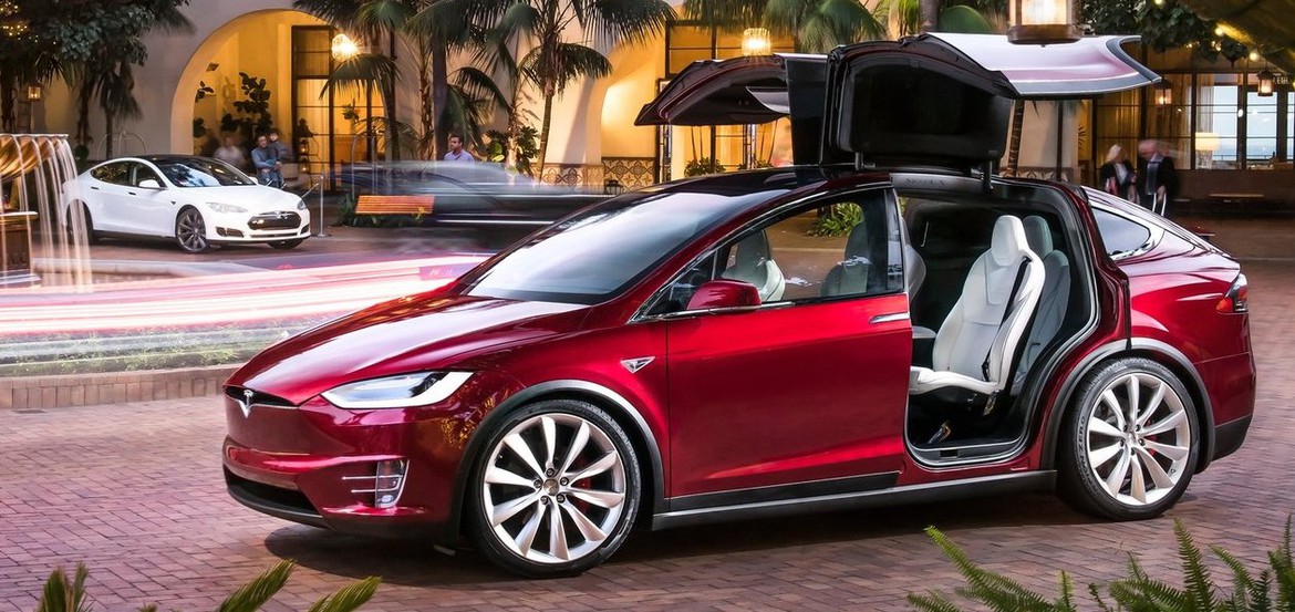 Россиянам надоела Tesla