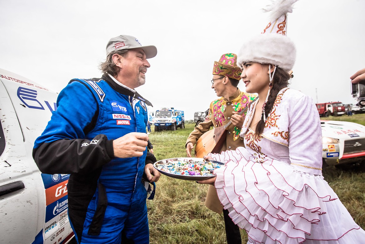 Ралли-рейд «Шелковый путь 2016»: что творилось в зачёте внедорожников