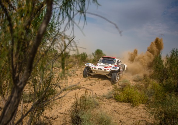 Ралли-рейд «Шелковый путь 2016»: что творилось в зачёте внедорожников