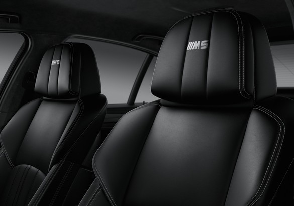 Спецверсия BMW M5 доступна для заказа в России