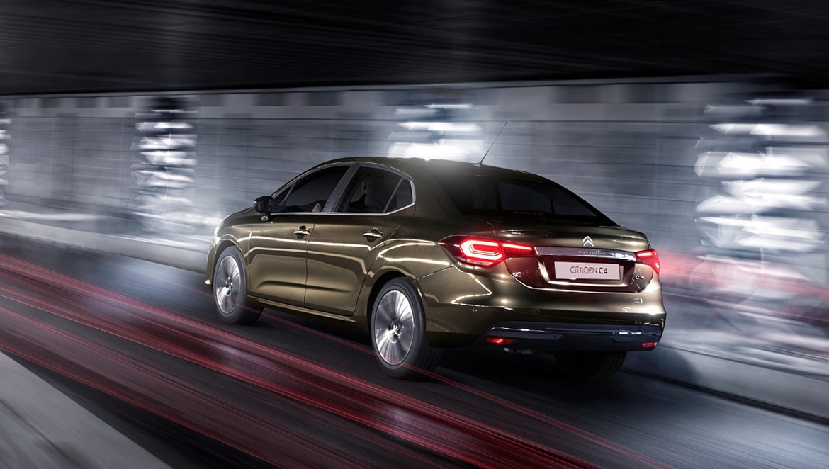 В Россию едет обновленный Citroen C4 Sedan