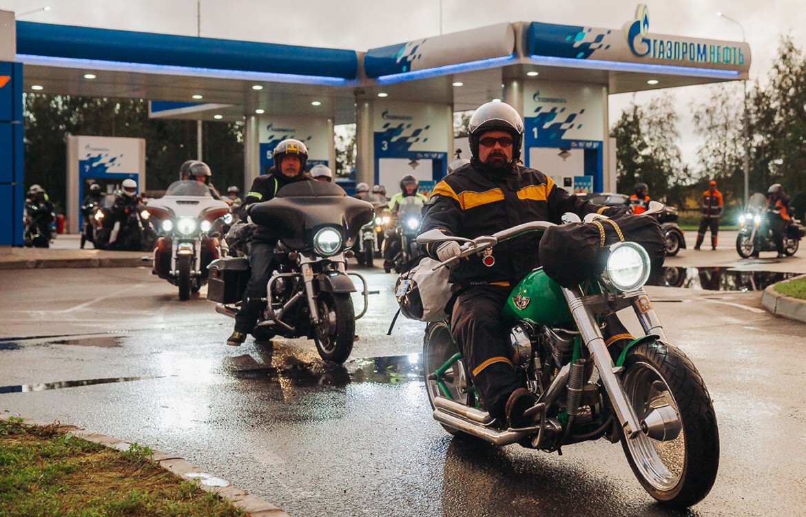 Газпромнефть заправила участников фестиваля St. Petersburg Harley Days