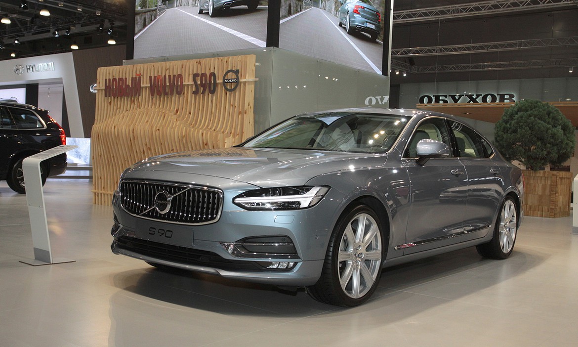 Volvo V90 Cross Country: в России – с 2017 года