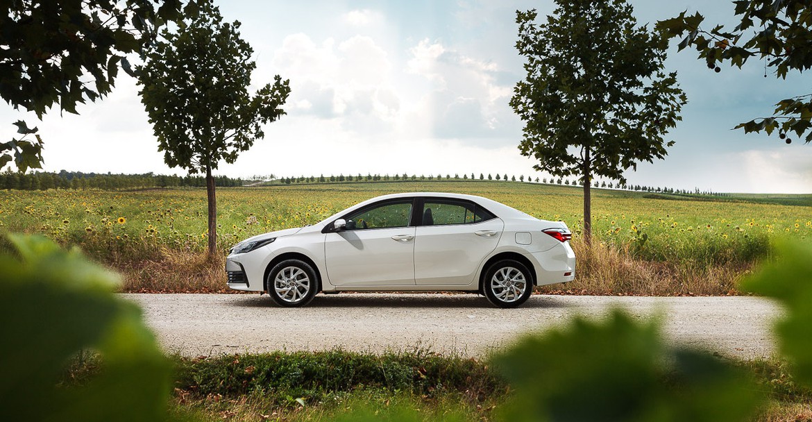 Обновленная Toyota Corolla поступила к дилерам