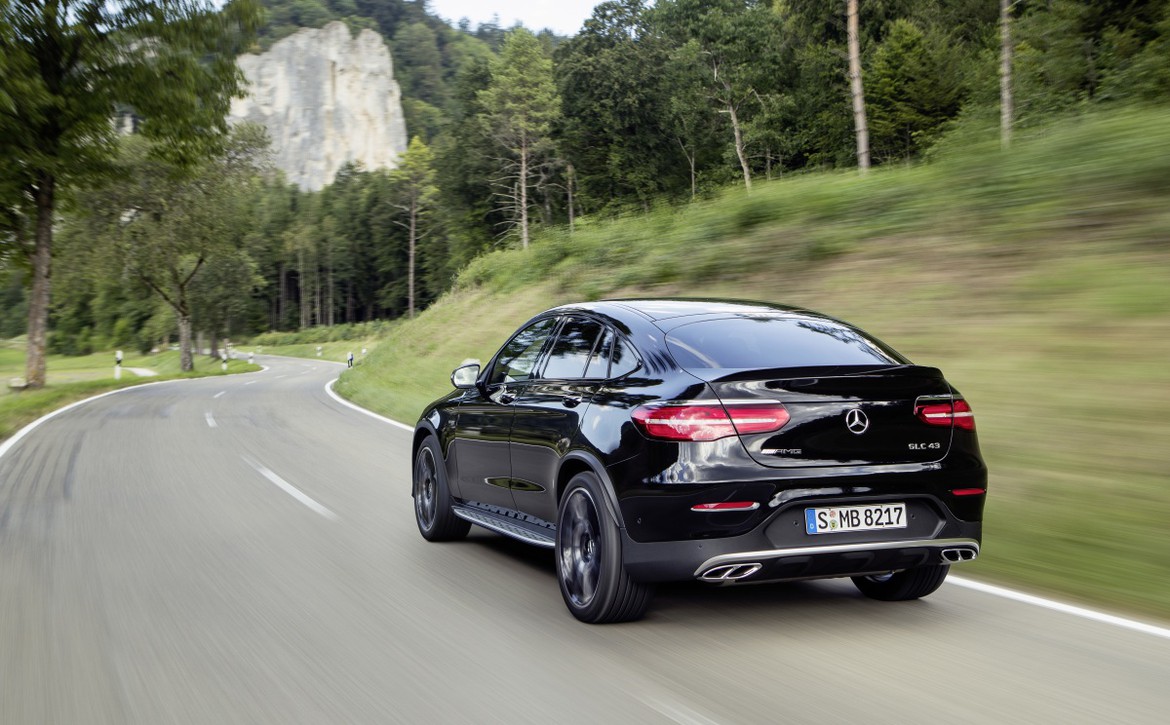 Париж 2016: Mercedes рассекретил AMG-версию GLC Coupe