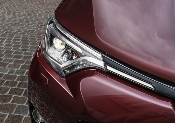 Toyota RAV4 стала доступна в спецверсии Exclusive