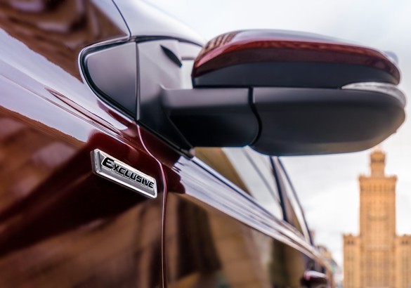 Toyota RAV4 стала доступна в спецверсии Exclusive