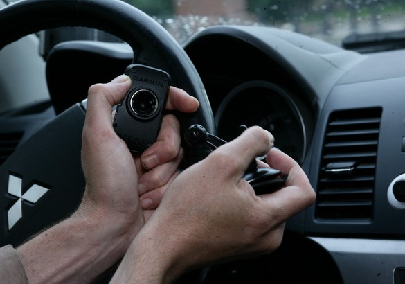 Тест навигатора Garmin DriveLuxe 50 RUS LMT