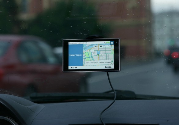 Тест навигатора Garmin DriveLuxe 50 RUS LMT