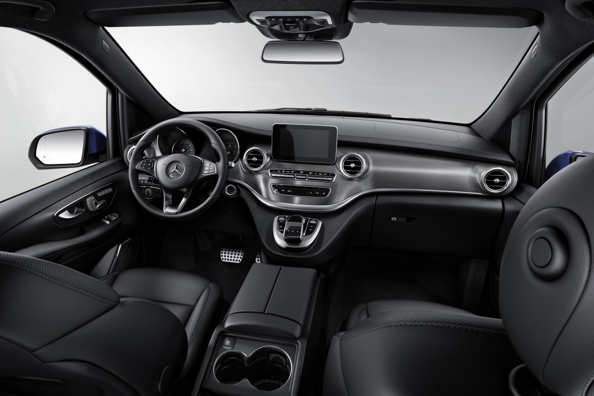 Mercedes-Benz V-Class получил новую версию