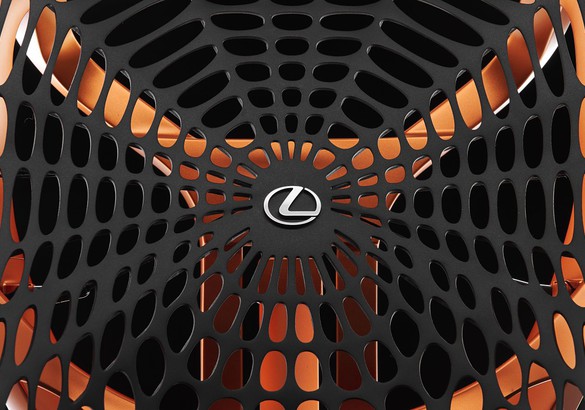 Париж 2016: Lexus разработал новаторские сиденья