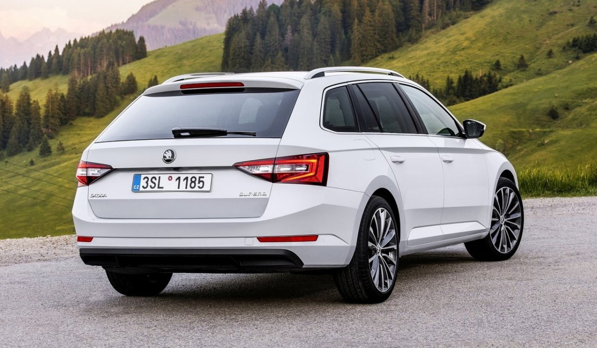 Новая Skoda Superb Combi доступна для заказа в России