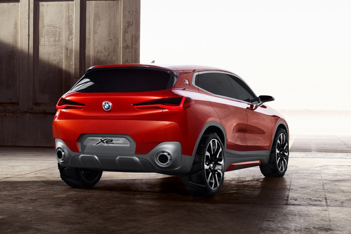 Париж 2016: BMW показал концептуальную версию X2