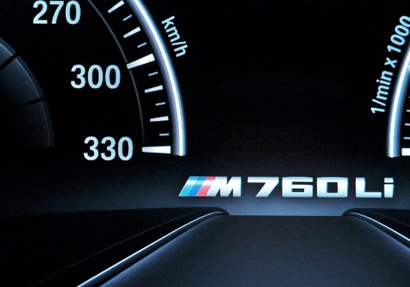 Самый мощный BMW 7 Series доступен для заказа в России