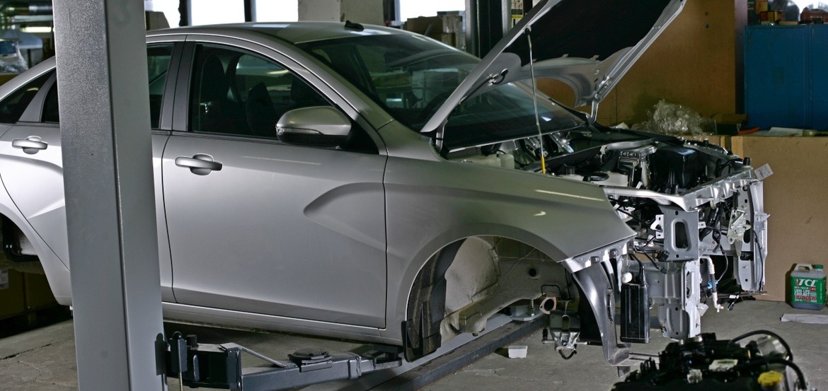 Lada Vesta получила родную механическую коробку