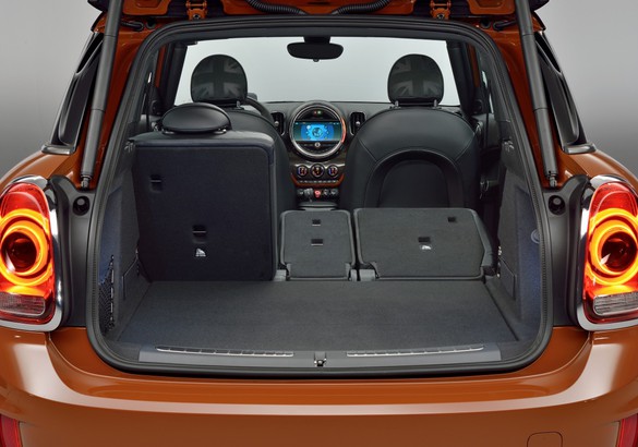 Mini рассекретил новый Countryman