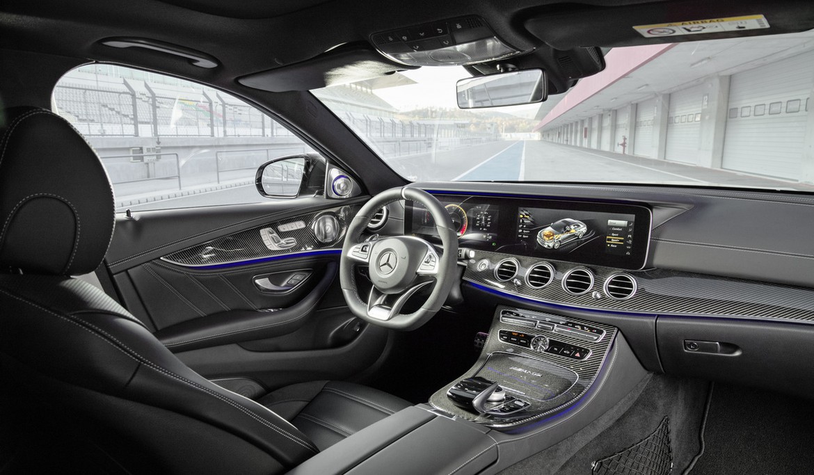 Mercedes представил самый мощный в истории E-Class